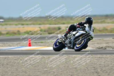 media/Apr-18-2025-TrackDaz (Fri) [[45f5874c44]]/B Group/Session 2 (Turn 7)/